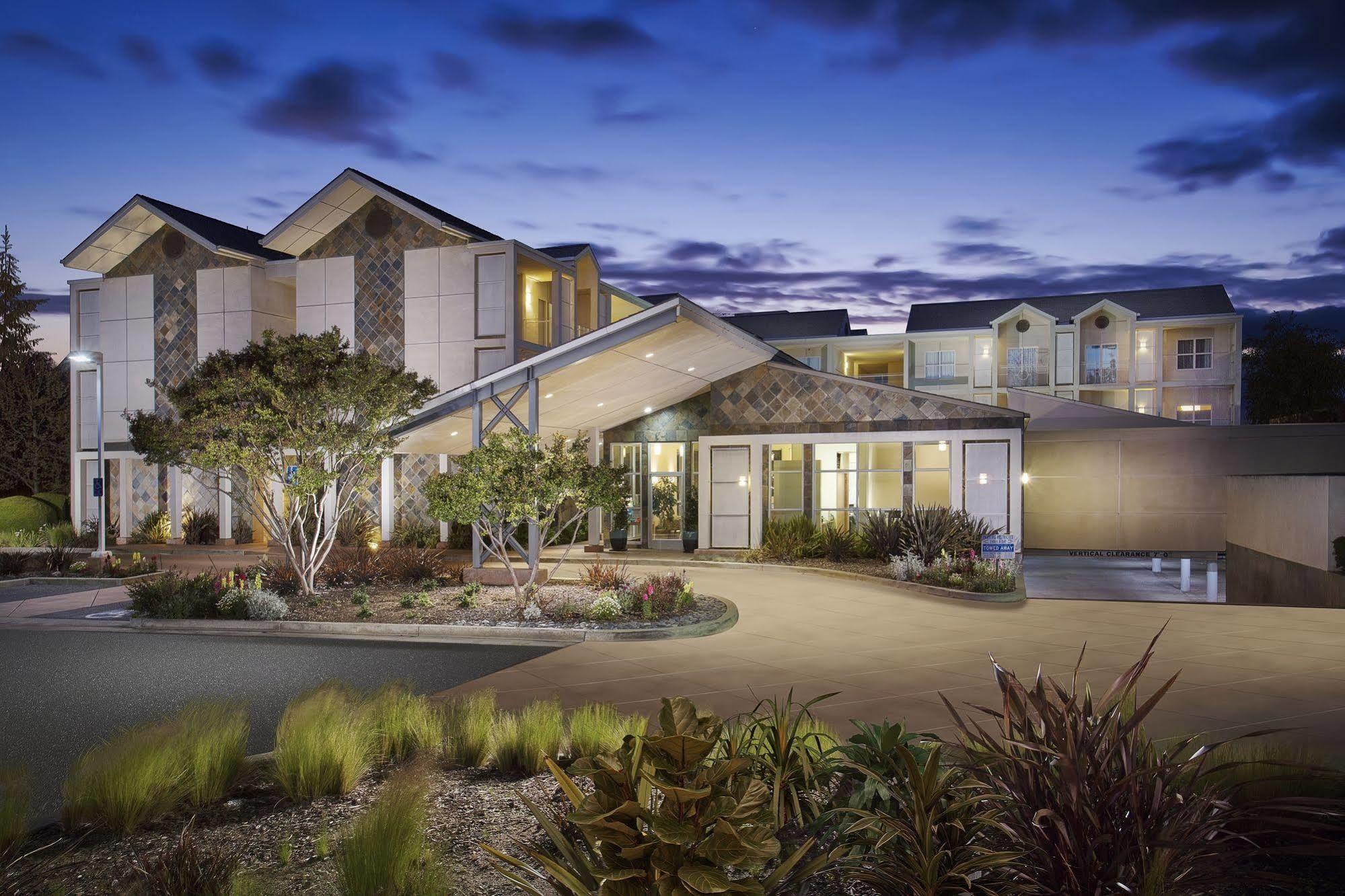 Corporate Inn Sunnyvale - All-Suite Hotel Exterior foto